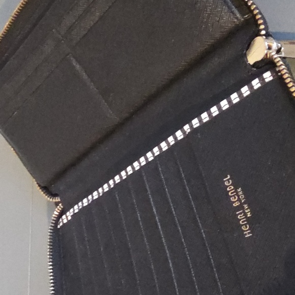 HENRI BENDEL NEW YORK West 57 Tropical Birds Zip Around Wallet - Picture 8 of 16